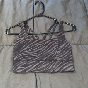 Lululemon sports bra, excellent condition